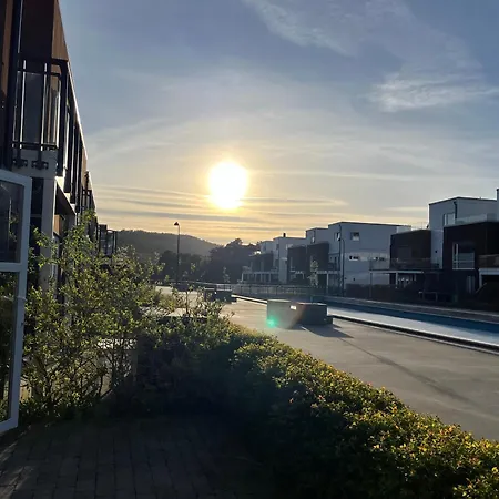 Hybel Sentralt I Gasthof Mandal